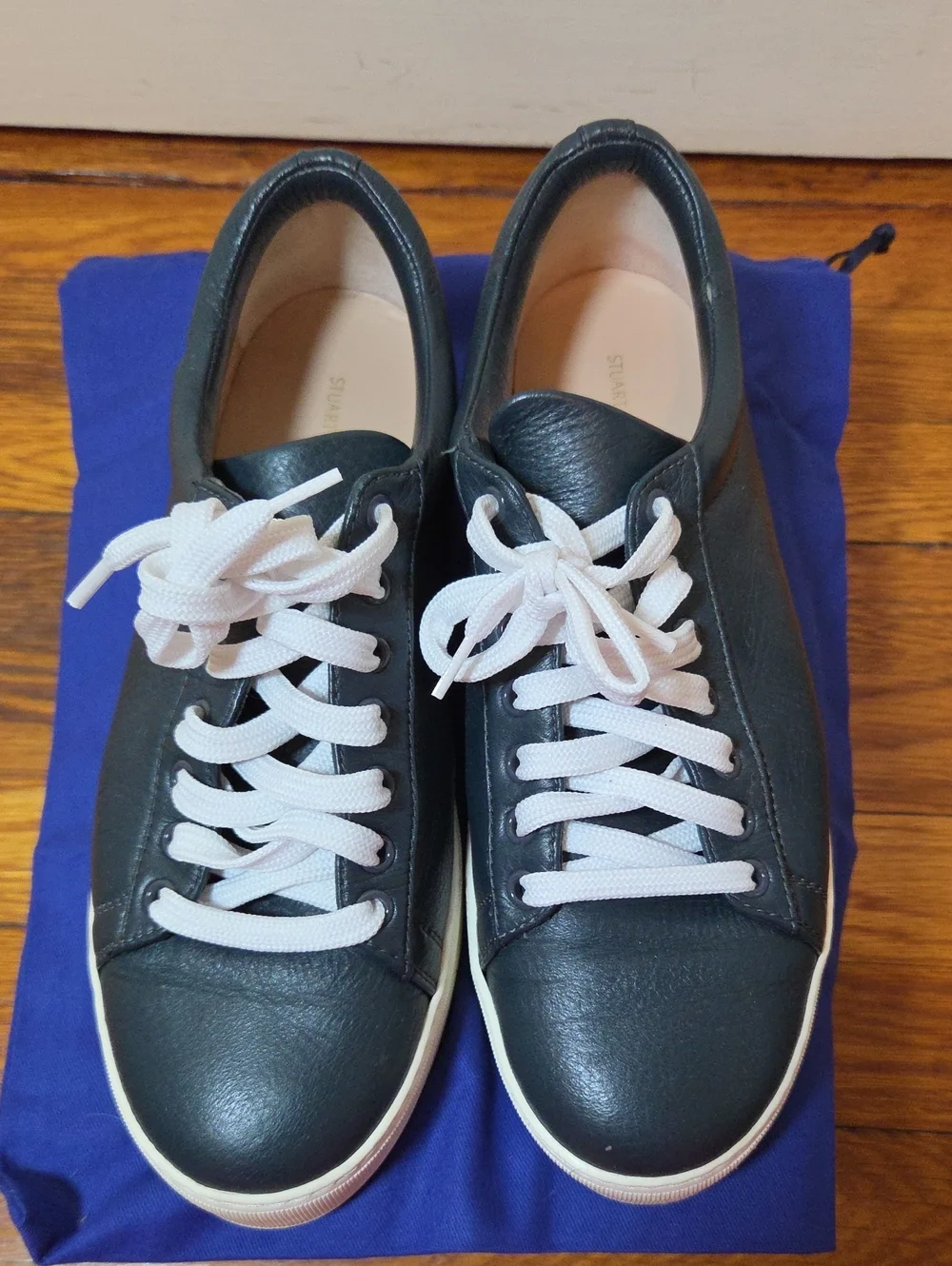 Stuart Weitzman Klee Low-top Lace-up Leather Sneakers In Deep Forest Green 9.5